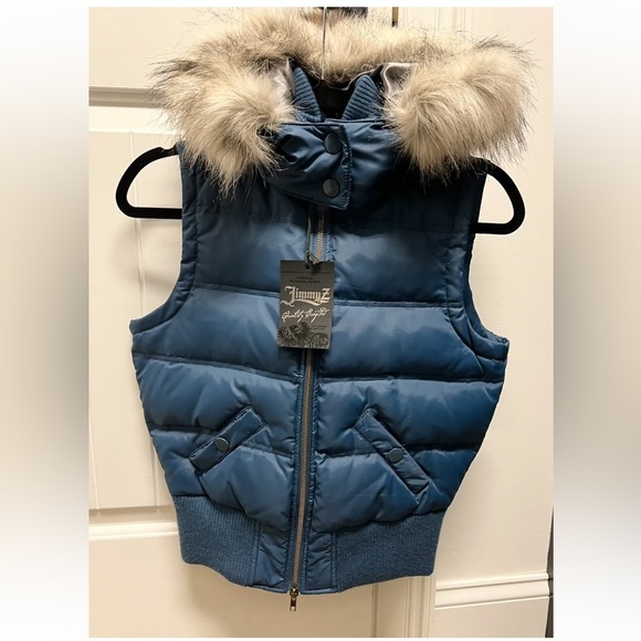FLASH SALE!! LIMITED EDITION AMAZING NWT ‘JimmyZ’ Women’s Hooded Puffer Vest! - Picture 3 of 12
